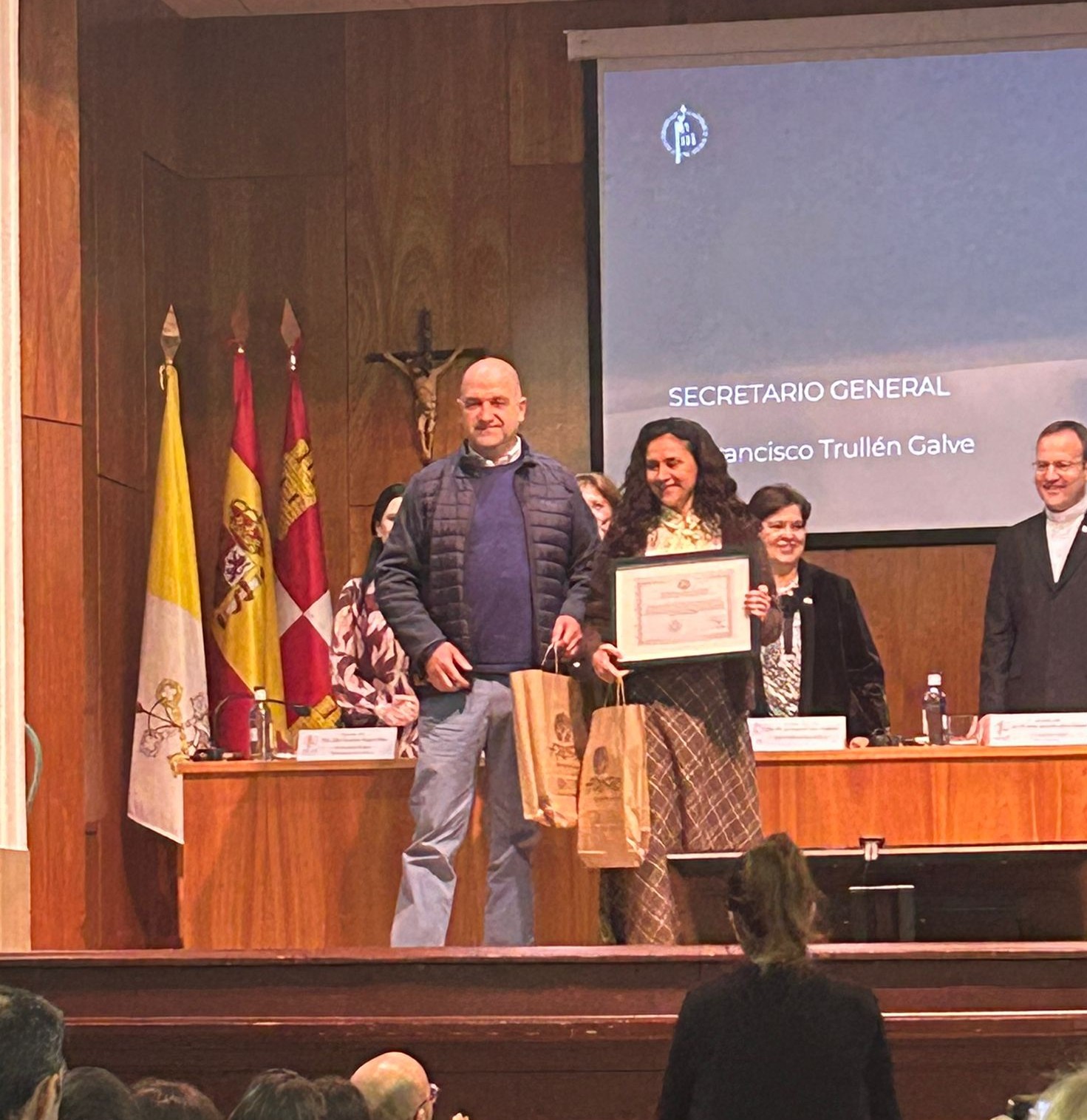EL COITF PREMIA EL MEJOR TRABAJO FIN DE GRADO EN INGENIERÍA FORESTAL DE LA UCAV